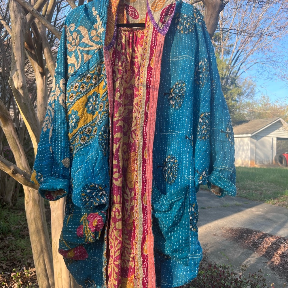Kantha Bae poetic hoodie. Reselling to large for me  never worn only tried on